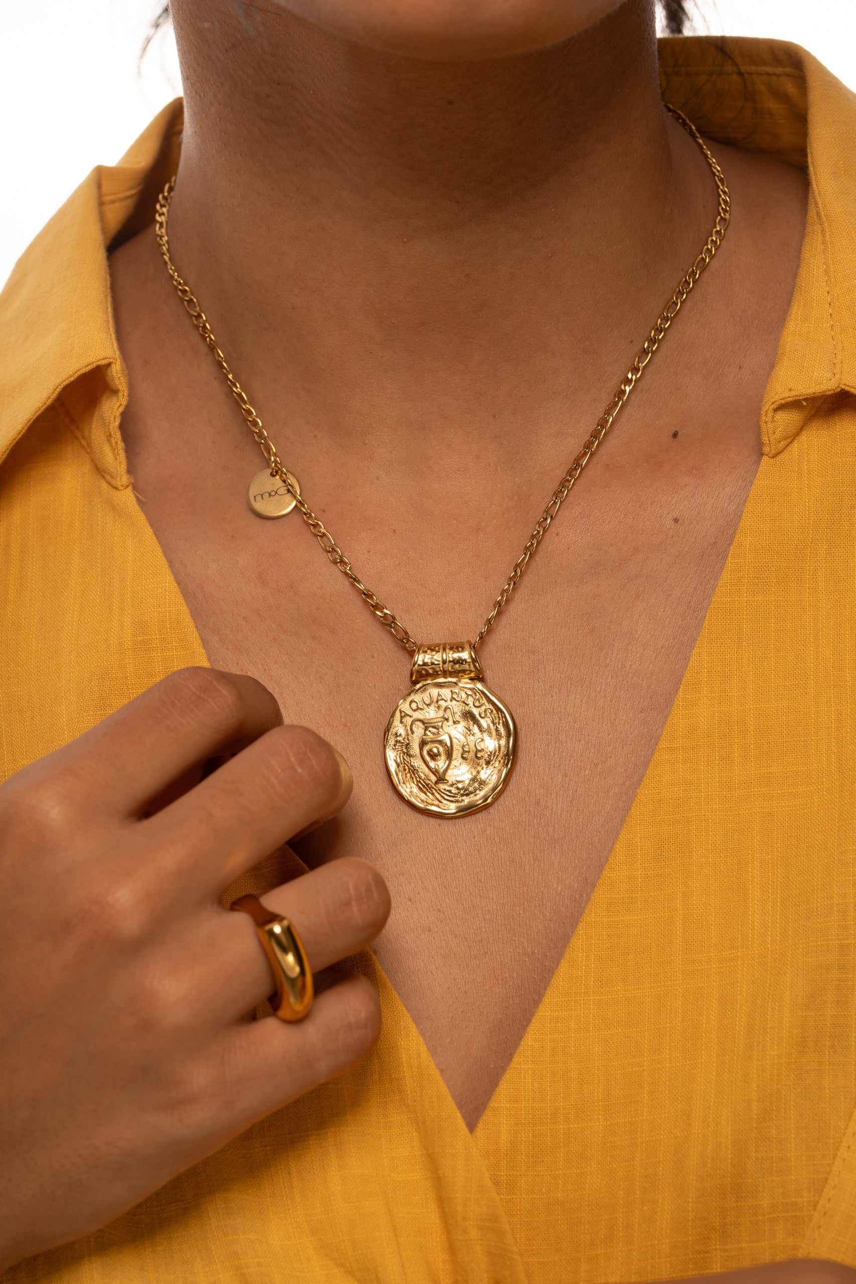 Colar Signo Aquário by Lara Lopes