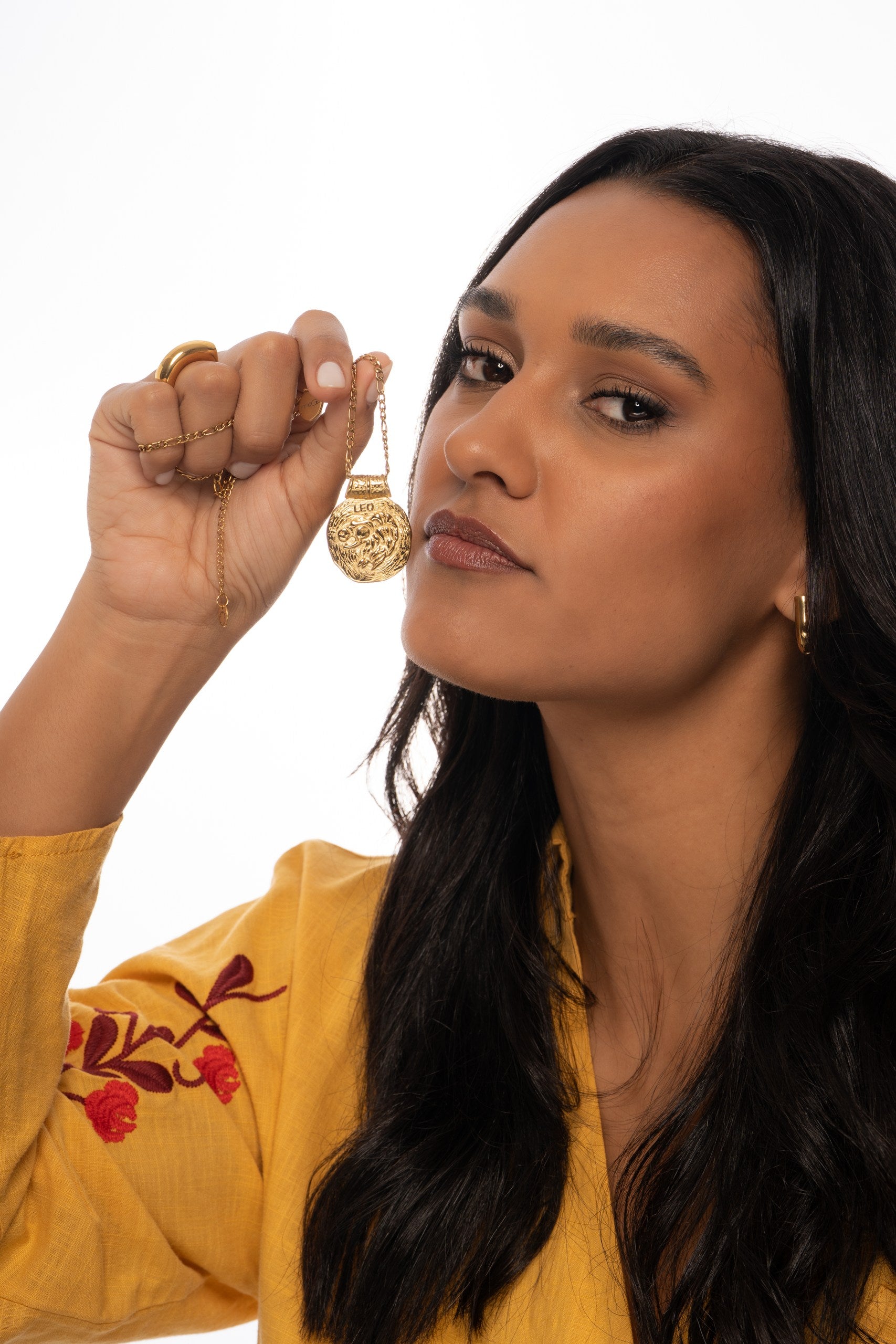 Colar Signo Leão by Lara Lopes