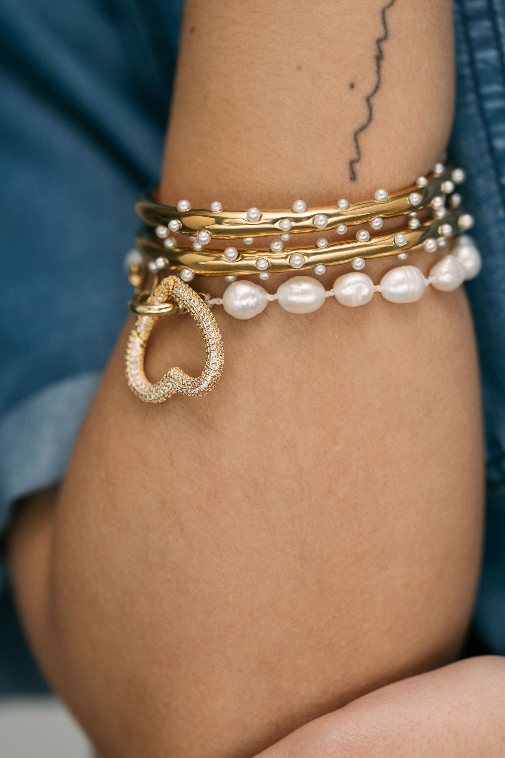 Amore Rigid Bracelet