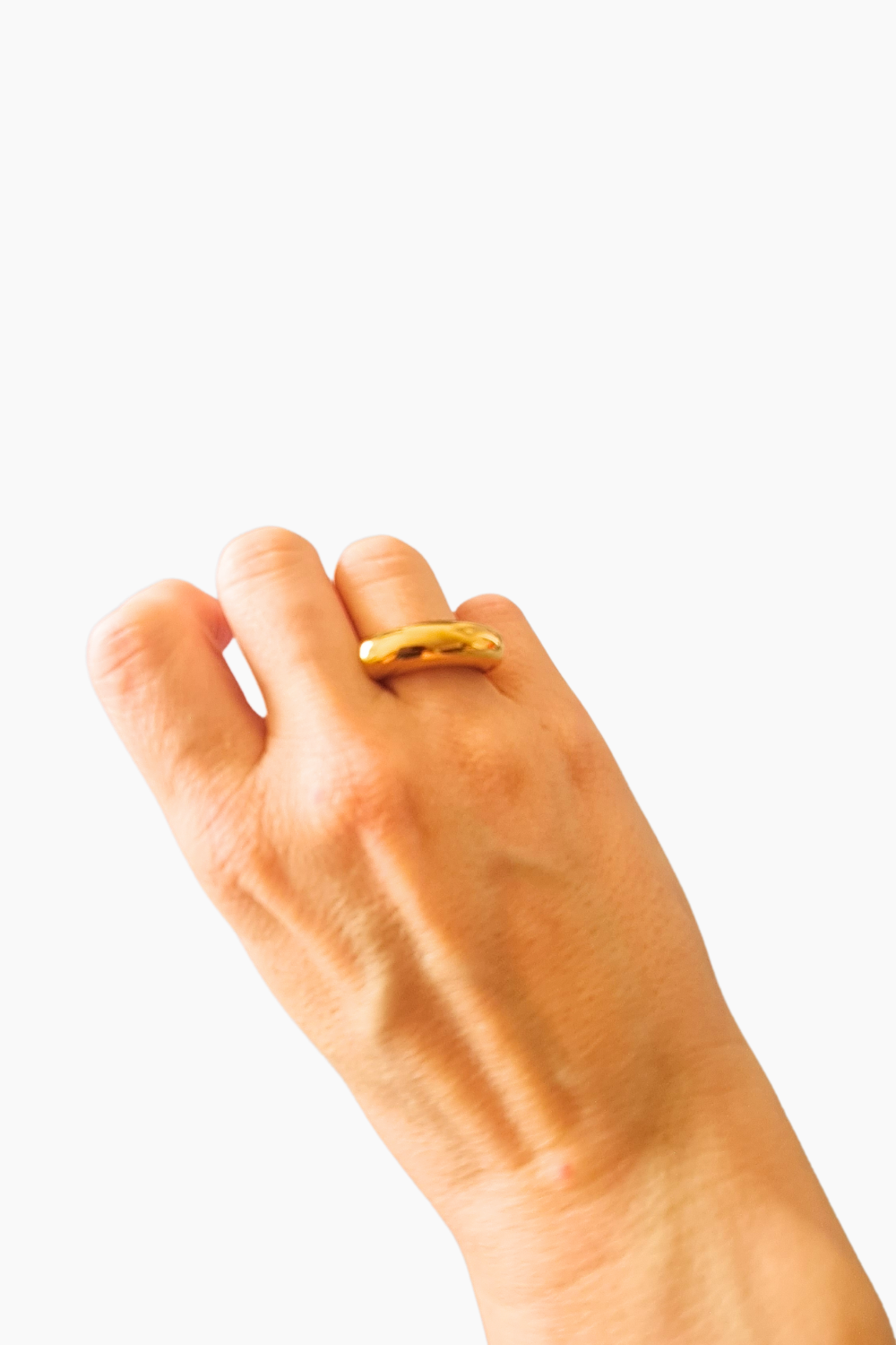 Anel Grit&Glam da Moges Jewellery em aço inoxidável 316L