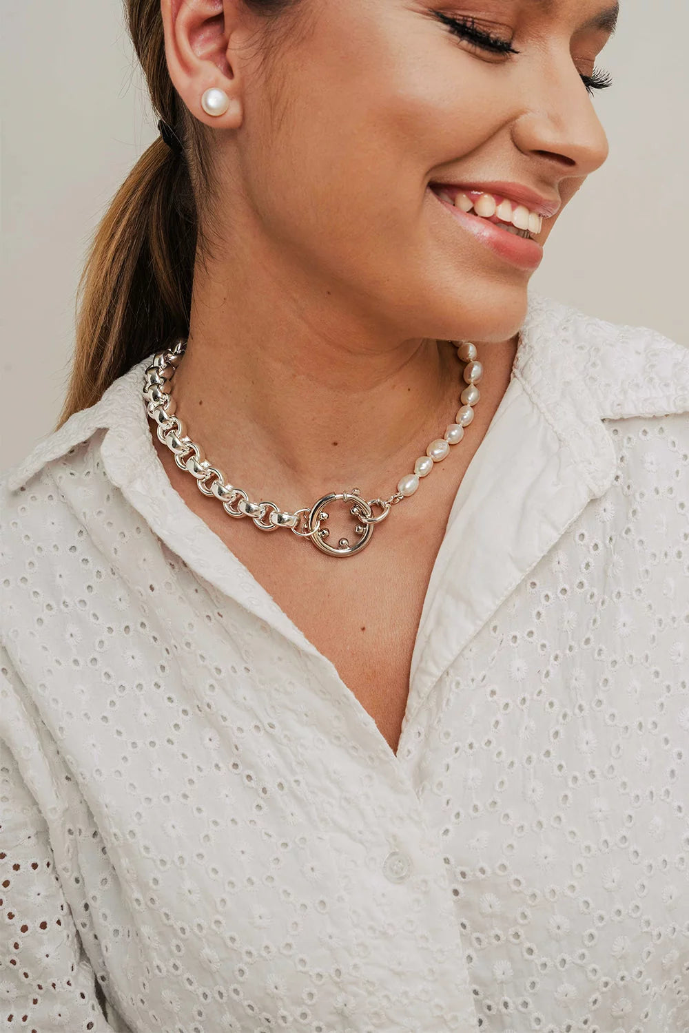 Pulseira Neve prata mulher moges jewellery elegância pérolas