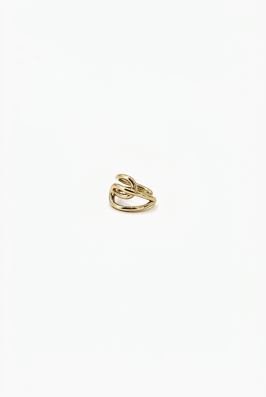Ear Cuff Sopro Dourado da Moges Jewellery em aço inoxidável 316L com banho de ouro 18k, sem necessidade de furo – imagem 4