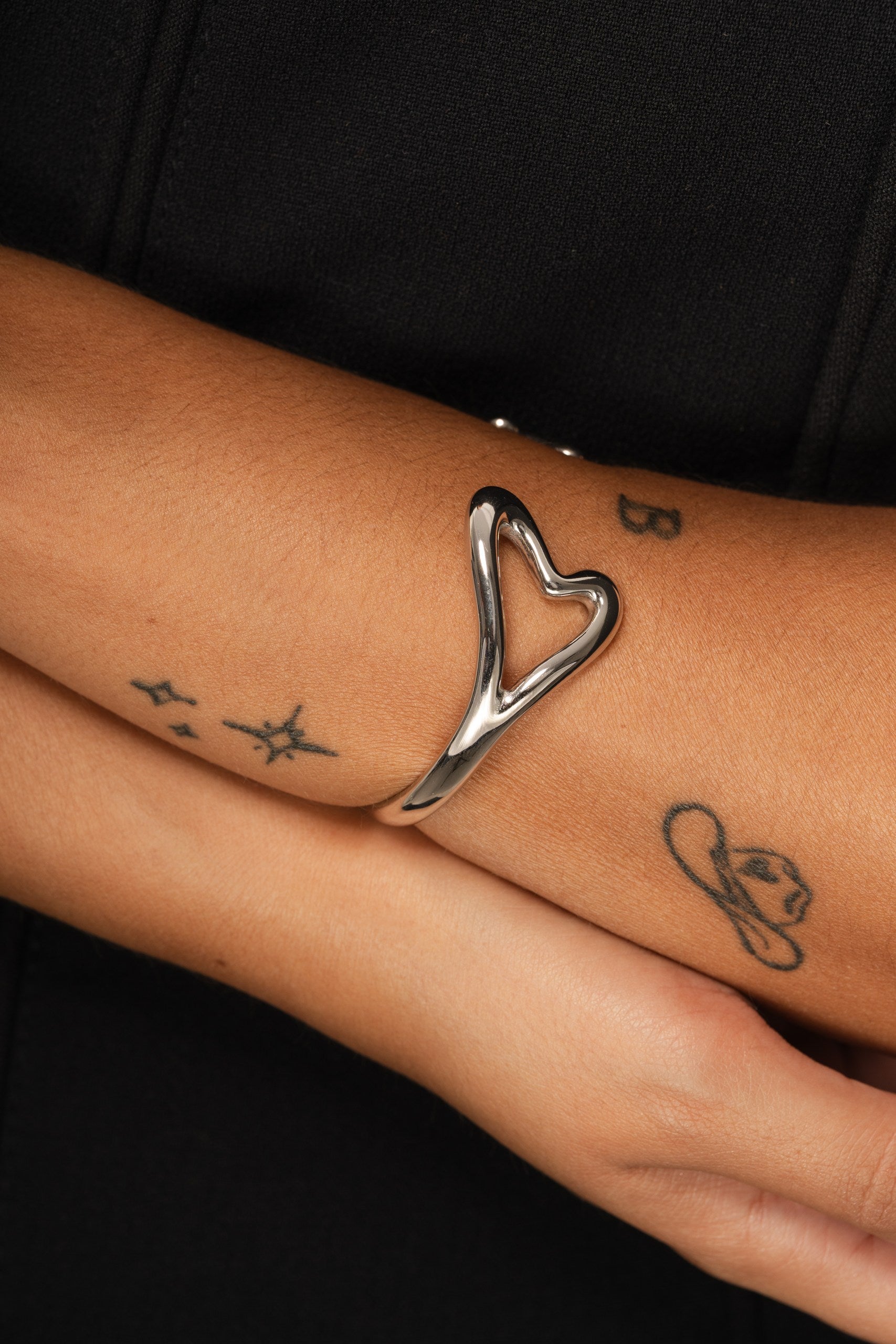 Pulseira Rígida Love Lux