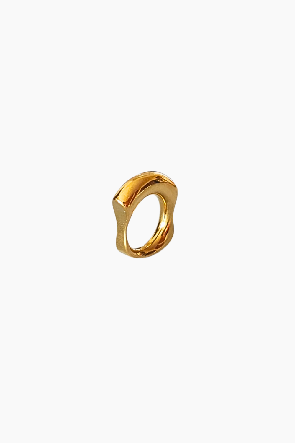 Anel Grit&Glam da Moges Jewellery em aço inoxidável 316L, fotografia de produto