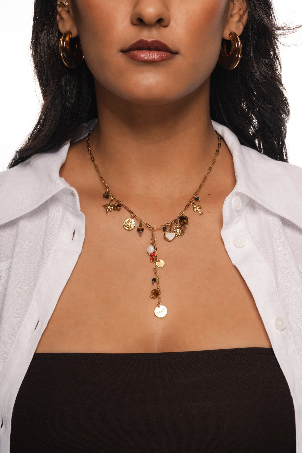 Colar Mystic by Lara Lopes da Moges Jewellery em aço inoxidável 316L, fotografia de campanha